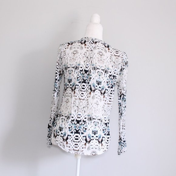 Tribal Jeans Tribal Print Blouse with Tassle Sz Xs - Picture 8 of 14